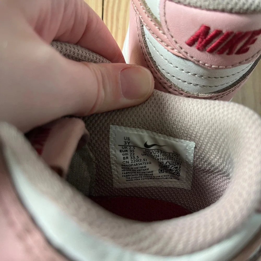 Nike Dunk Low Kids Size 3Y Pink White Leather Low Top Sneakers HV0930-100